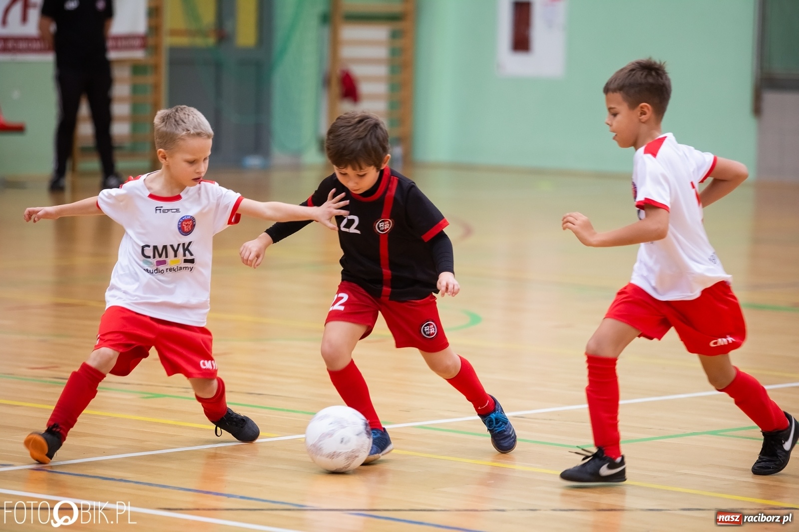 Zdjęcie w galerii na portalu naszraciborz.pl: Drugi dzień zmagań piłkarskich w Arenie Rafako wiadomości z regionu