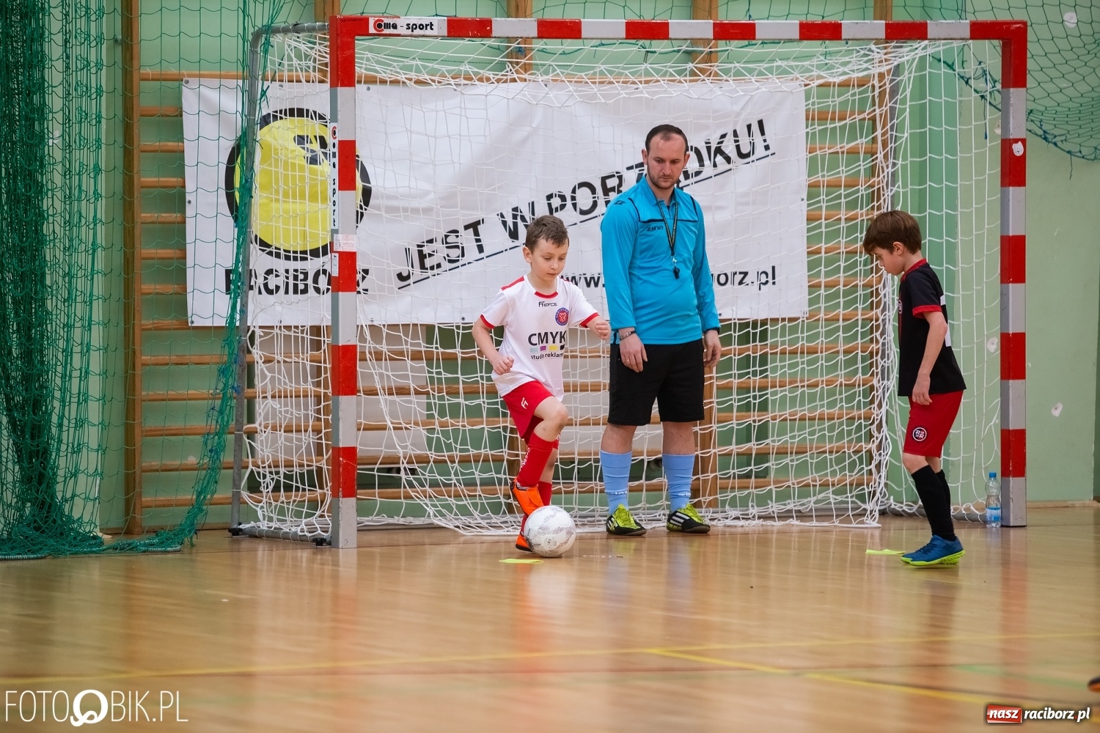 Zdjęcie w galerii na portalu naszraciborz.pl: Drugi dzień zmagań piłkarskich w Arenie Rafako wiadomości z regionu