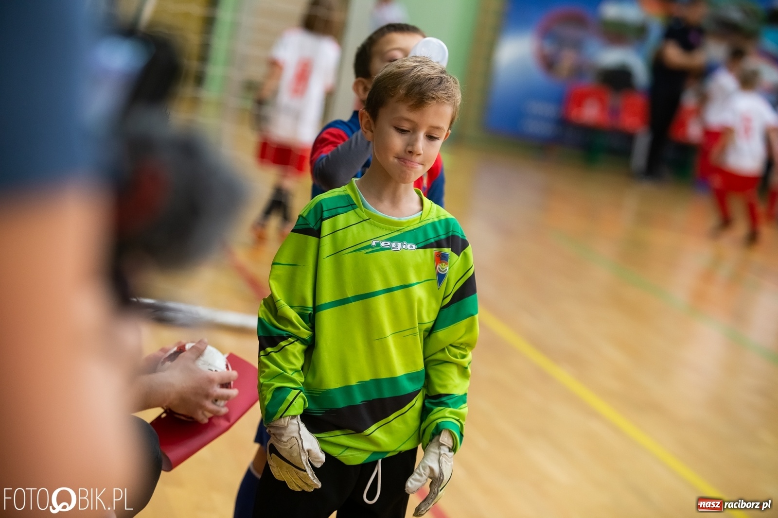 Zdjęcie w galerii na portalu naszraciborz.pl: Drugi dzień zmagań piłkarskich w Arenie Rafako wiadomości z regionu
