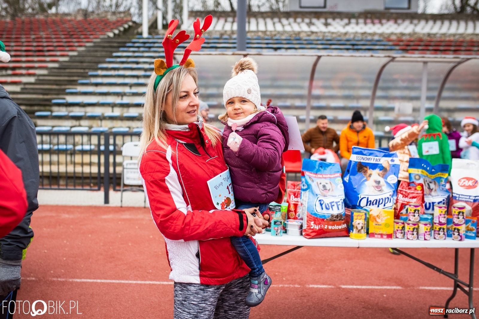 Zdjęcie w galerii na portalu naszraciborz.pl: Raciborski Bieg Mikołajkowy [FOTO i WIDEO] wiadomości z regionu