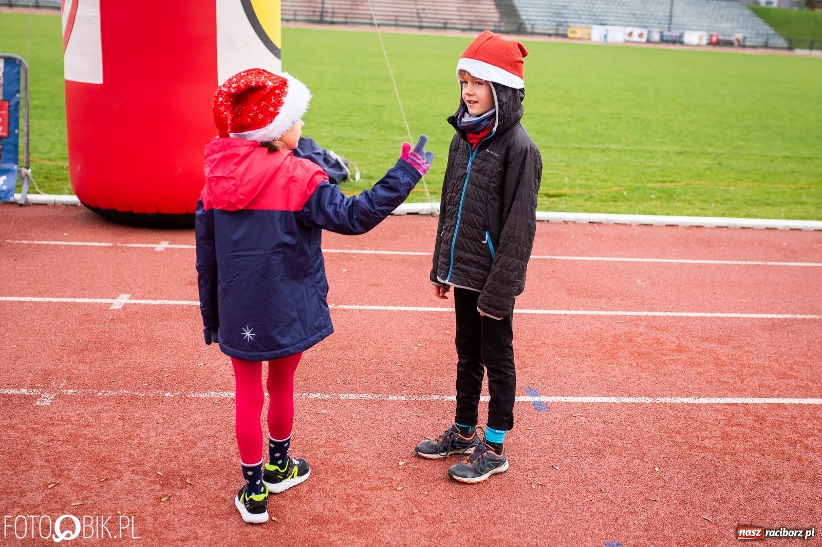 Zdjęcie w galerii na portalu naszraciborz.pl: Raciborski Bieg Mikołajkowy [FOTO i WIDEO] wiadomości z regionu