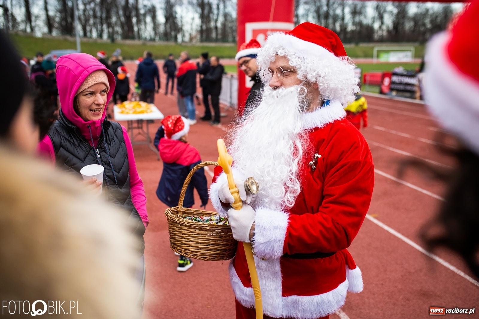Zdjęcie w galerii na portalu naszraciborz.pl: Raciborski Bieg Mikołajkowy [FOTO i WIDEO] wiadomości z regionu
