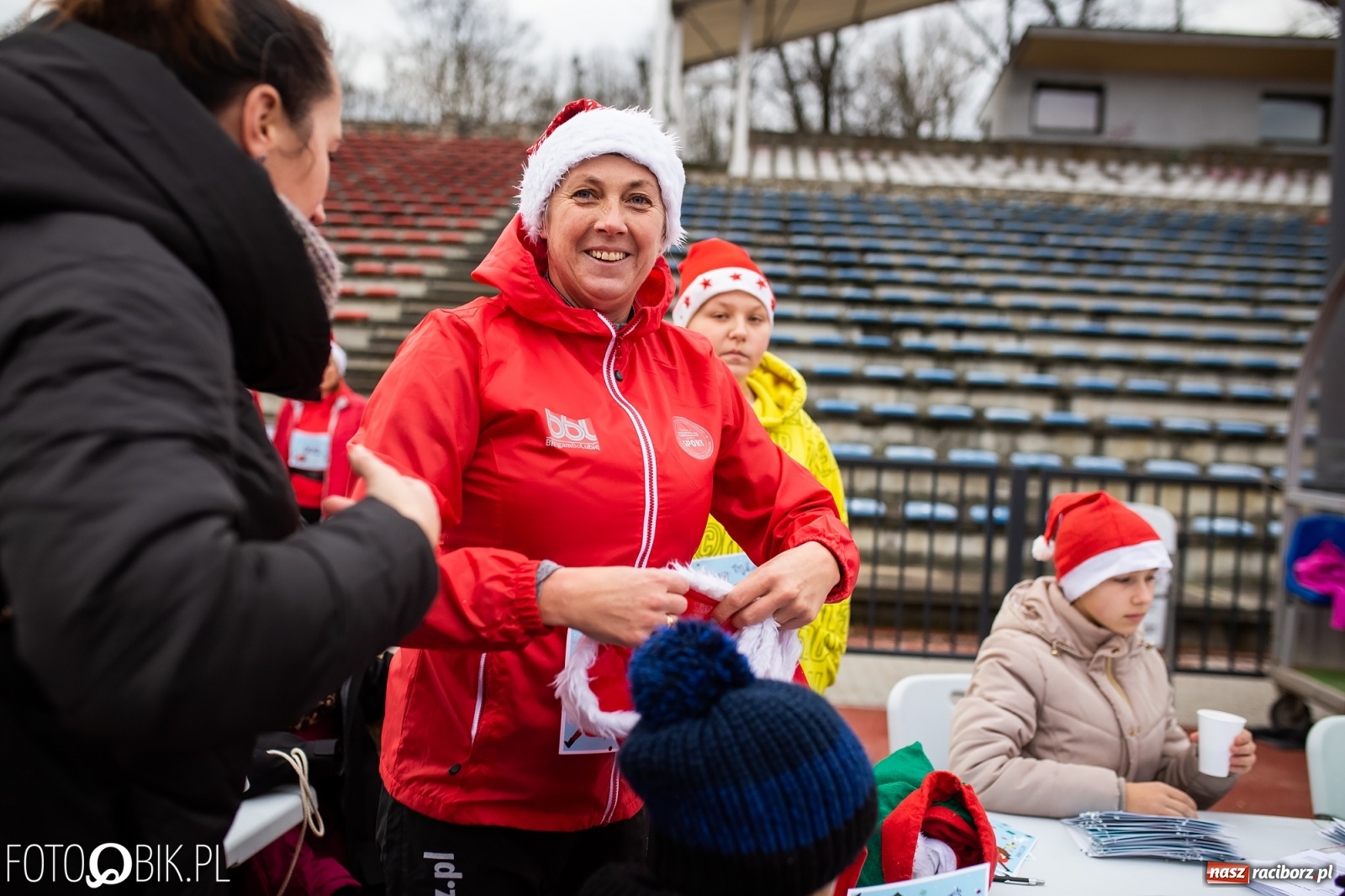 Zdjęcie w galerii na portalu naszraciborz.pl: Raciborski Bieg Mikołajkowy [FOTO i WIDEO] wiadomości z regionu