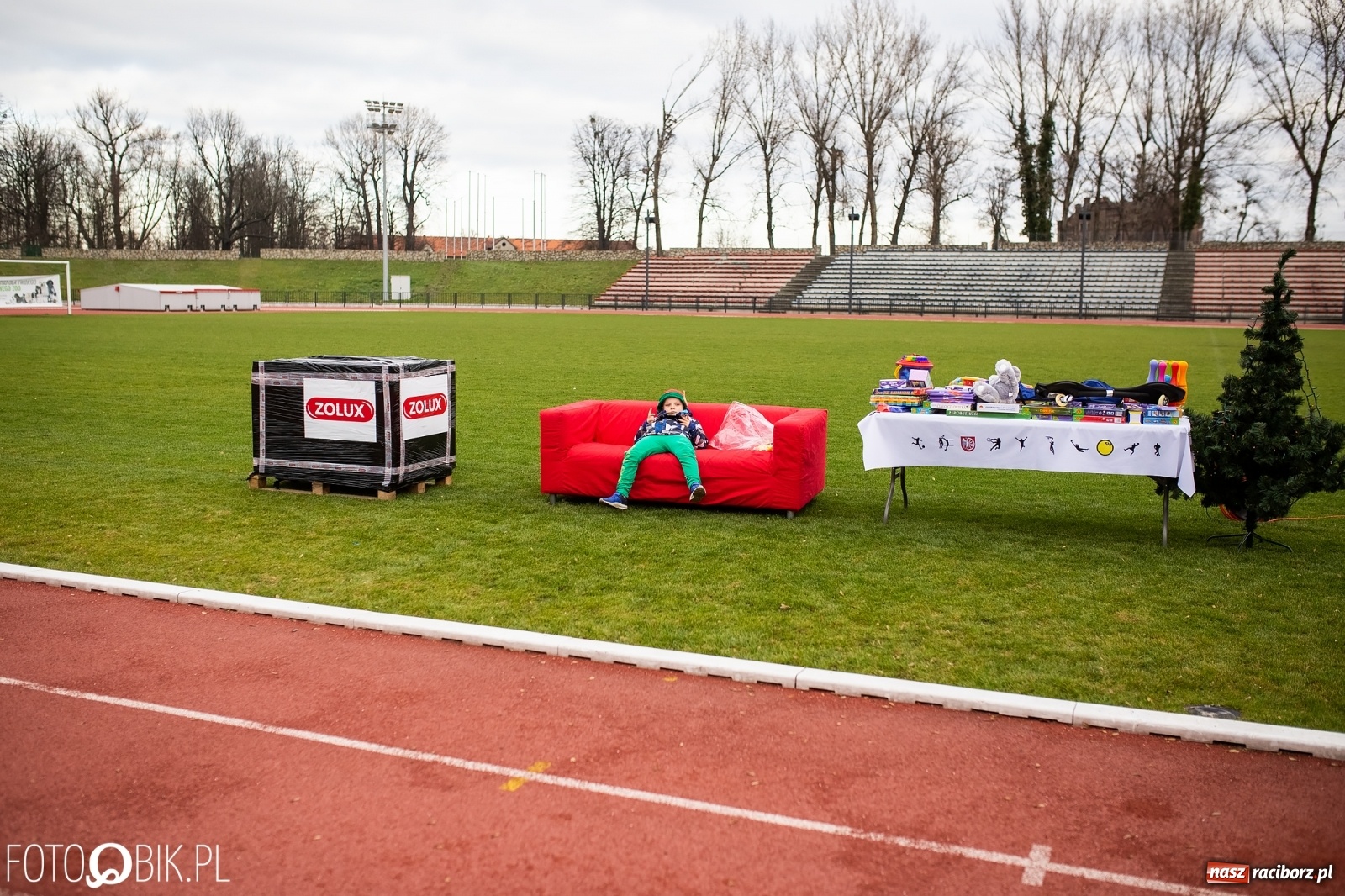 Zdjęcie w galerii na portalu naszraciborz.pl: Raciborski Bieg Mikołajkowy [FOTO i WIDEO] wiadomości z regionu