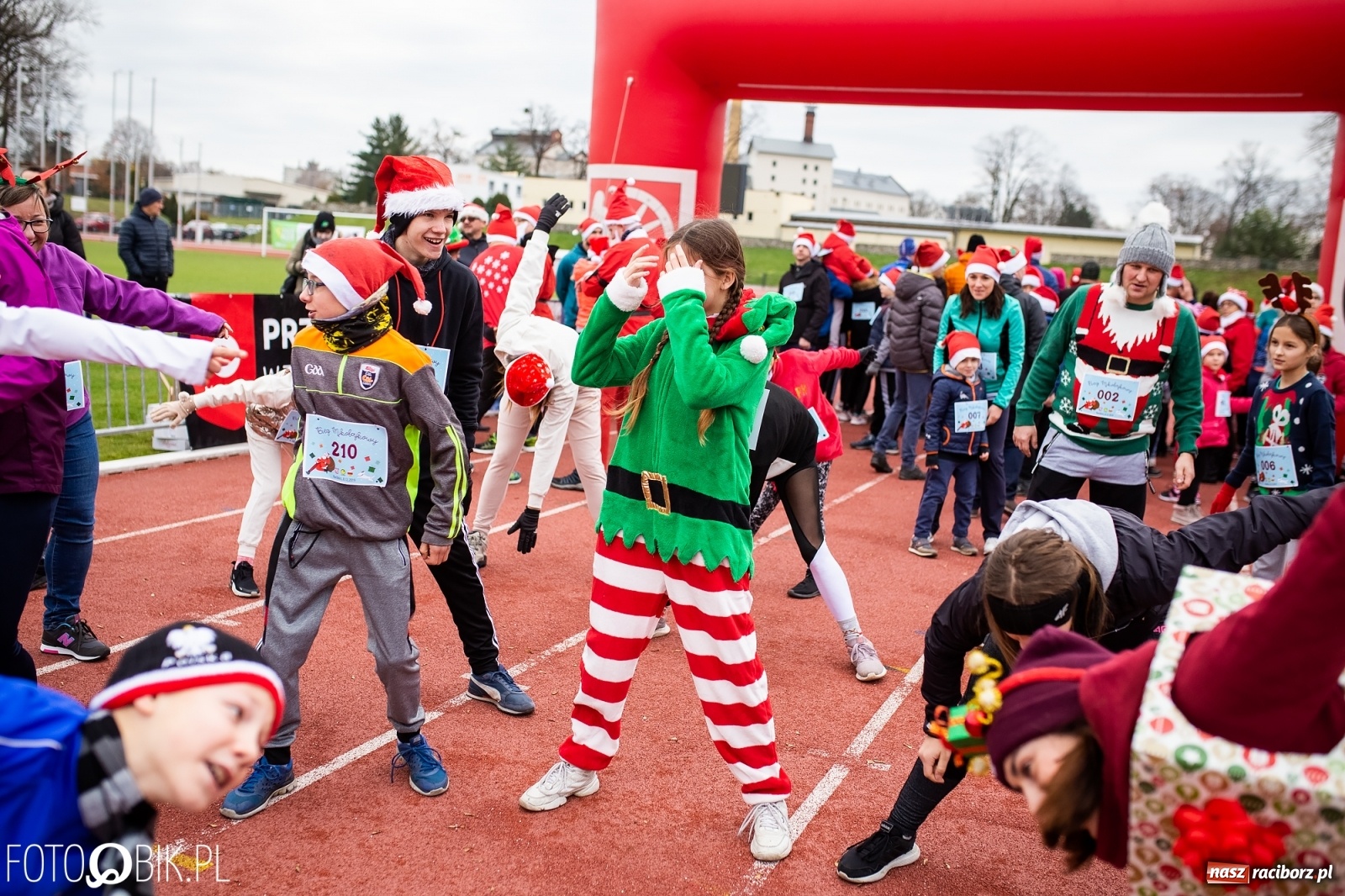 Zdjęcie w galerii na portalu naszraciborz.pl: Raciborski Bieg Mikołajkowy [FOTO i WIDEO] wiadomości z regionu