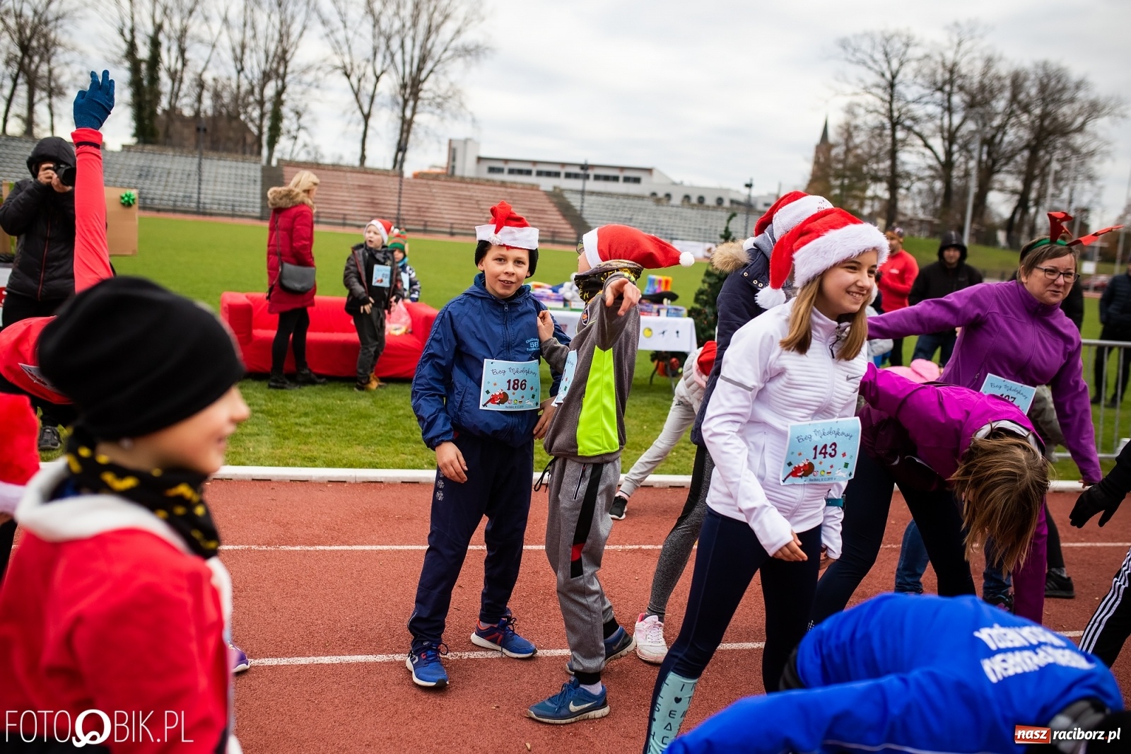Zdjęcie w galerii na portalu naszraciborz.pl: Raciborski Bieg Mikołajkowy [FOTO i WIDEO] wiadomości z regionu