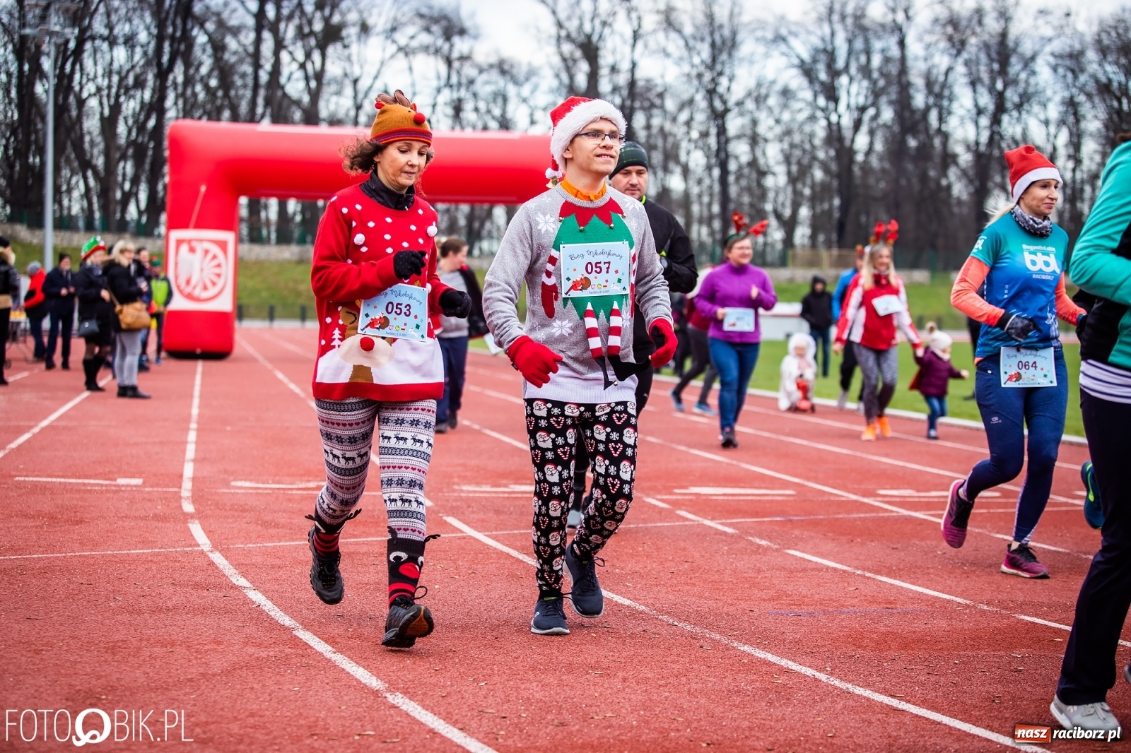 Zdjęcie w galerii na portalu naszraciborz.pl: Raciborski Bieg Mikołajkowy [FOTO i WIDEO] wiadomości z regionu