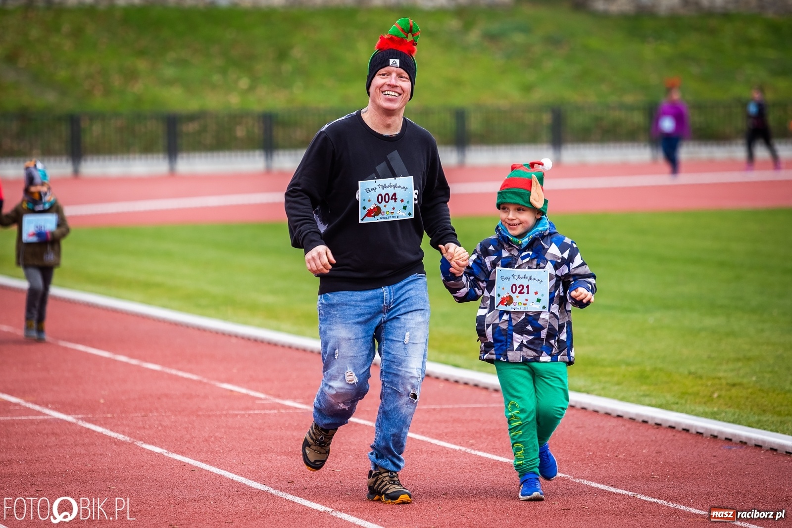 Zdjęcie w galerii na portalu naszraciborz.pl: Raciborski Bieg Mikołajkowy [FOTO i WIDEO] wiadomości z regionu