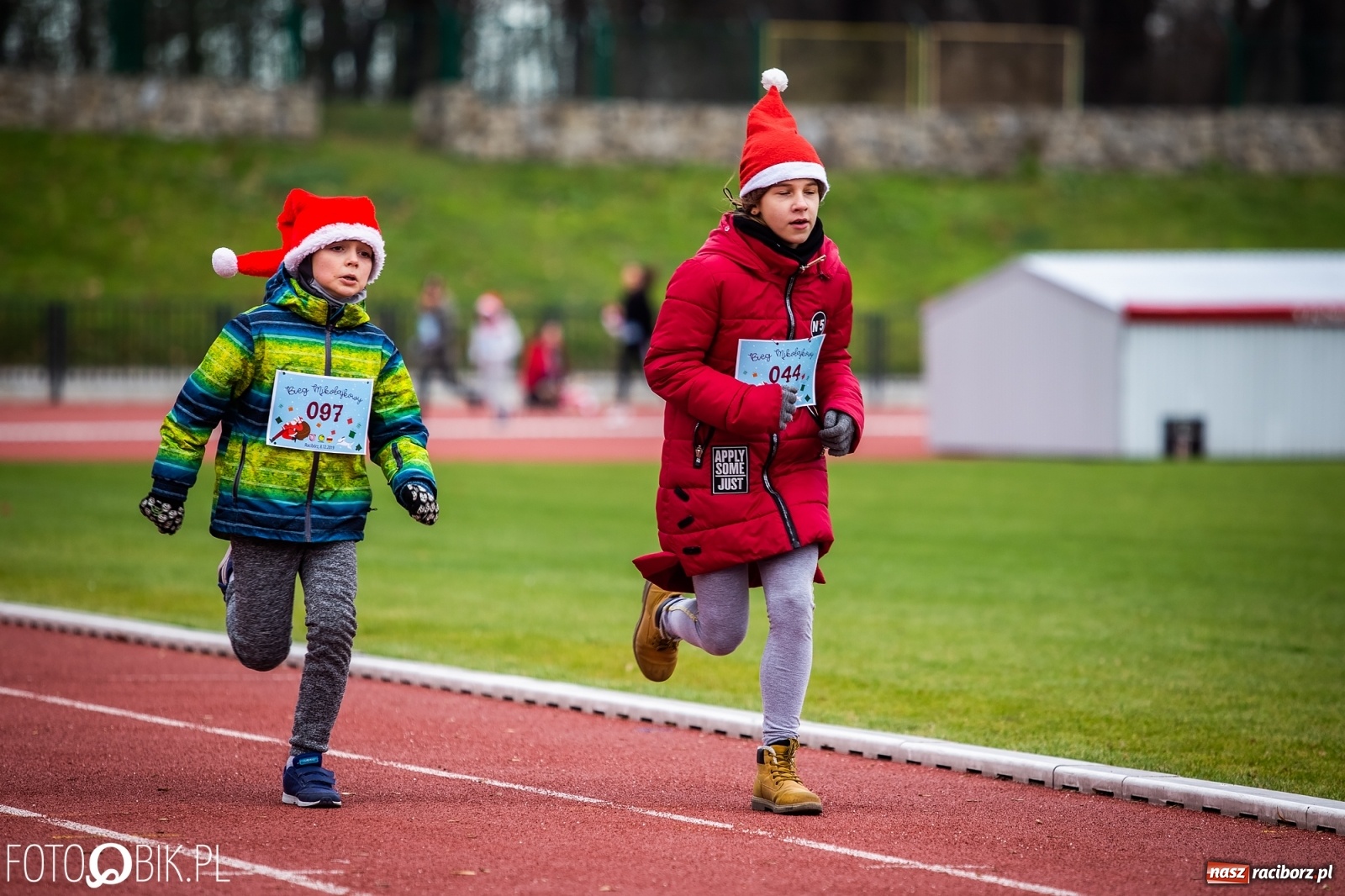 Zdjęcie w galerii na portalu naszraciborz.pl: Raciborski Bieg Mikołajkowy [FOTO i WIDEO] wiadomości z regionu