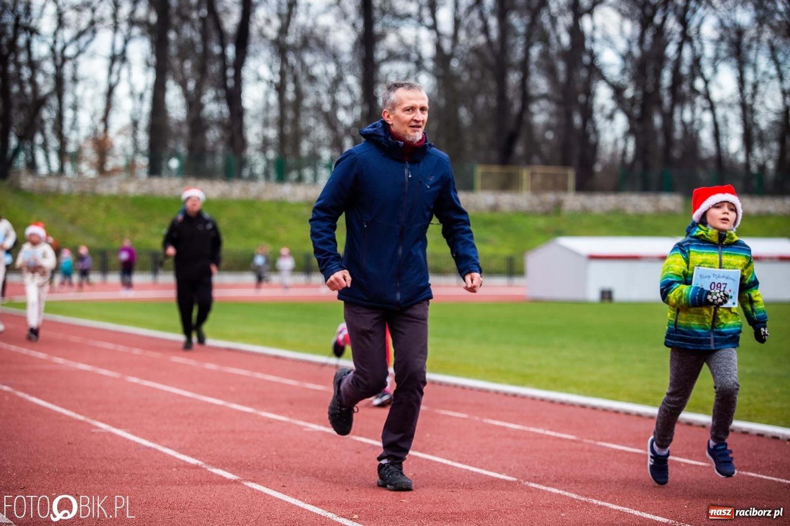 Zdjęcie w galerii na portalu naszraciborz.pl: Raciborski Bieg Mikołajkowy [FOTO i WIDEO] wiadomości z regionu