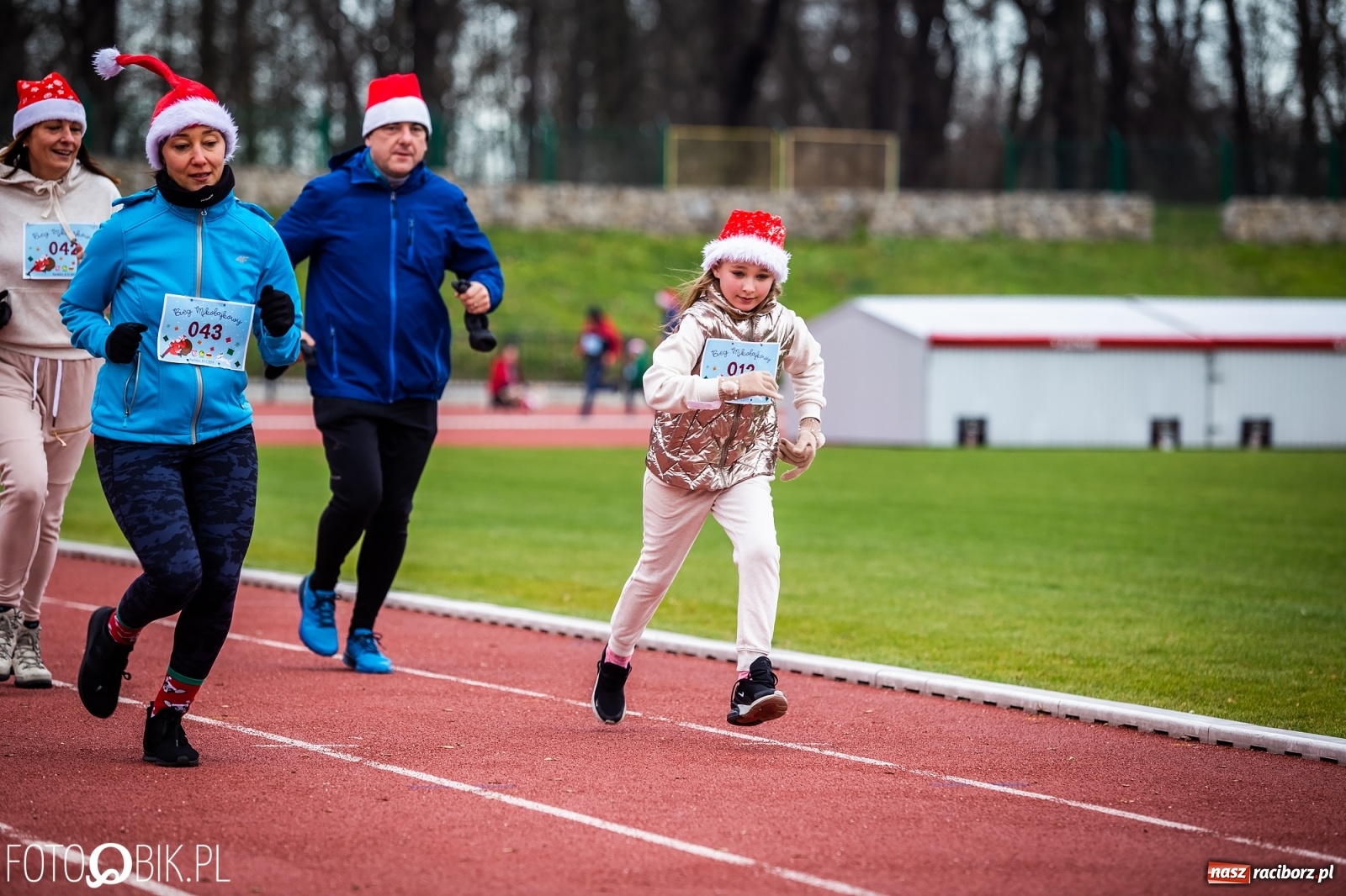 Zdjęcie w galerii na portalu naszraciborz.pl: Raciborski Bieg Mikołajkowy [FOTO i WIDEO] wiadomości z regionu