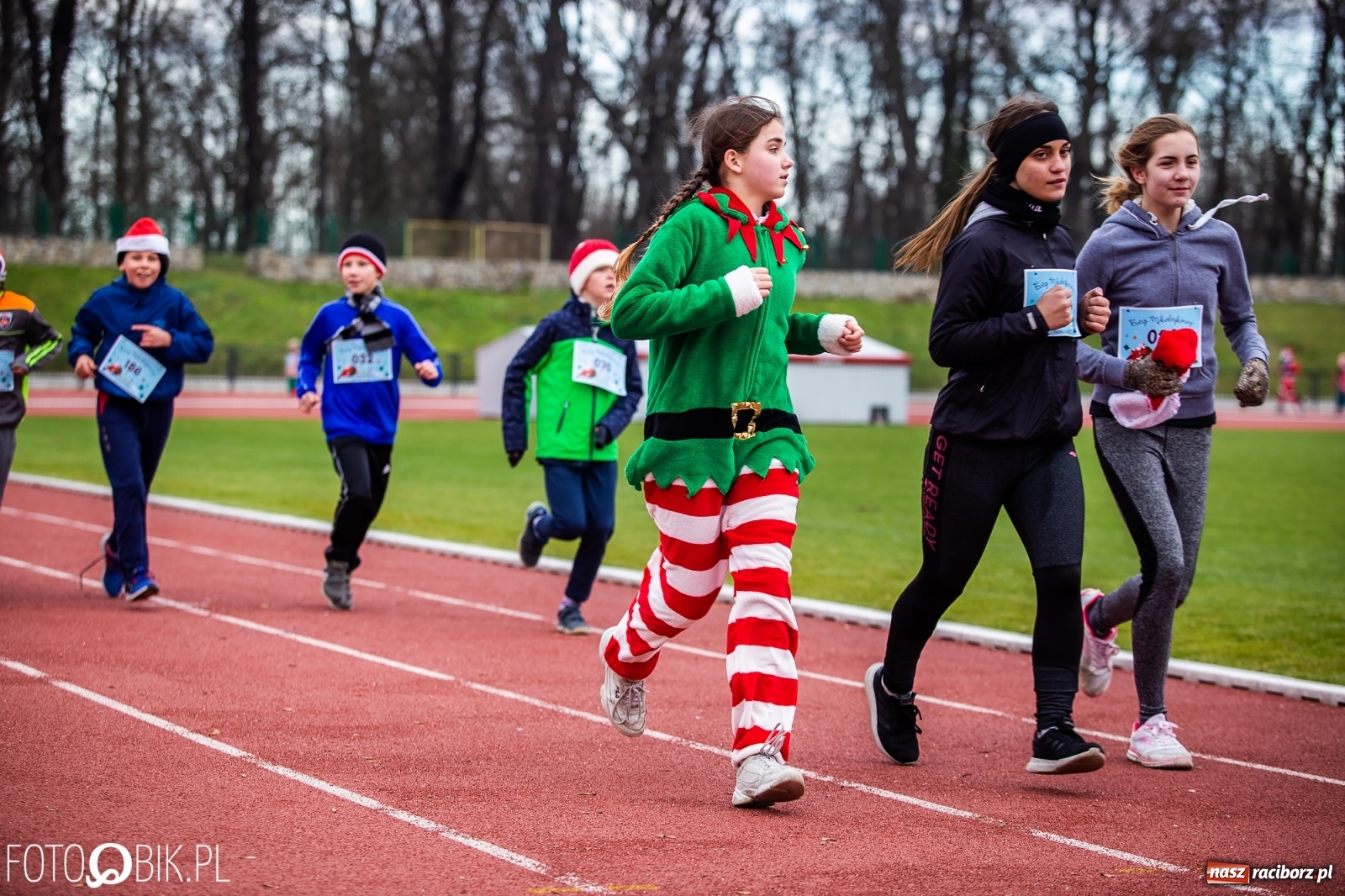 Zdjęcie w galerii na portalu naszraciborz.pl: Raciborski Bieg Mikołajkowy [FOTO i WIDEO] wiadomości z regionu