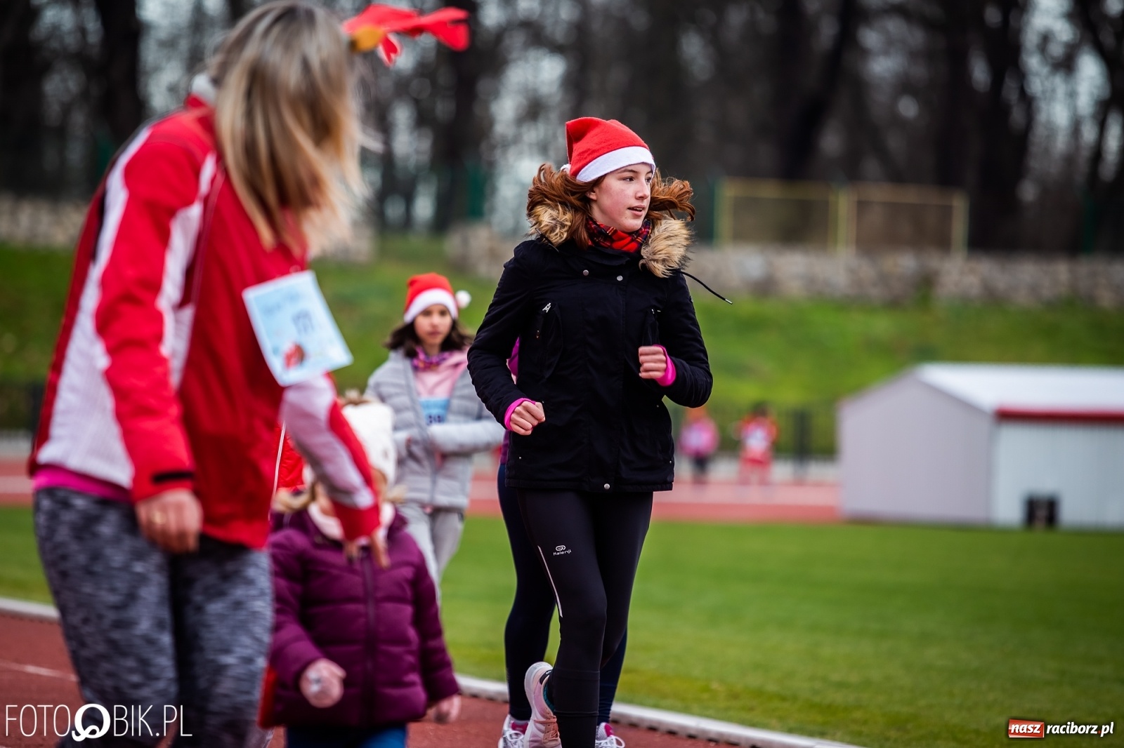 Zdjęcie w galerii na portalu naszraciborz.pl: Raciborski Bieg Mikołajkowy [FOTO i WIDEO] wiadomości z regionu