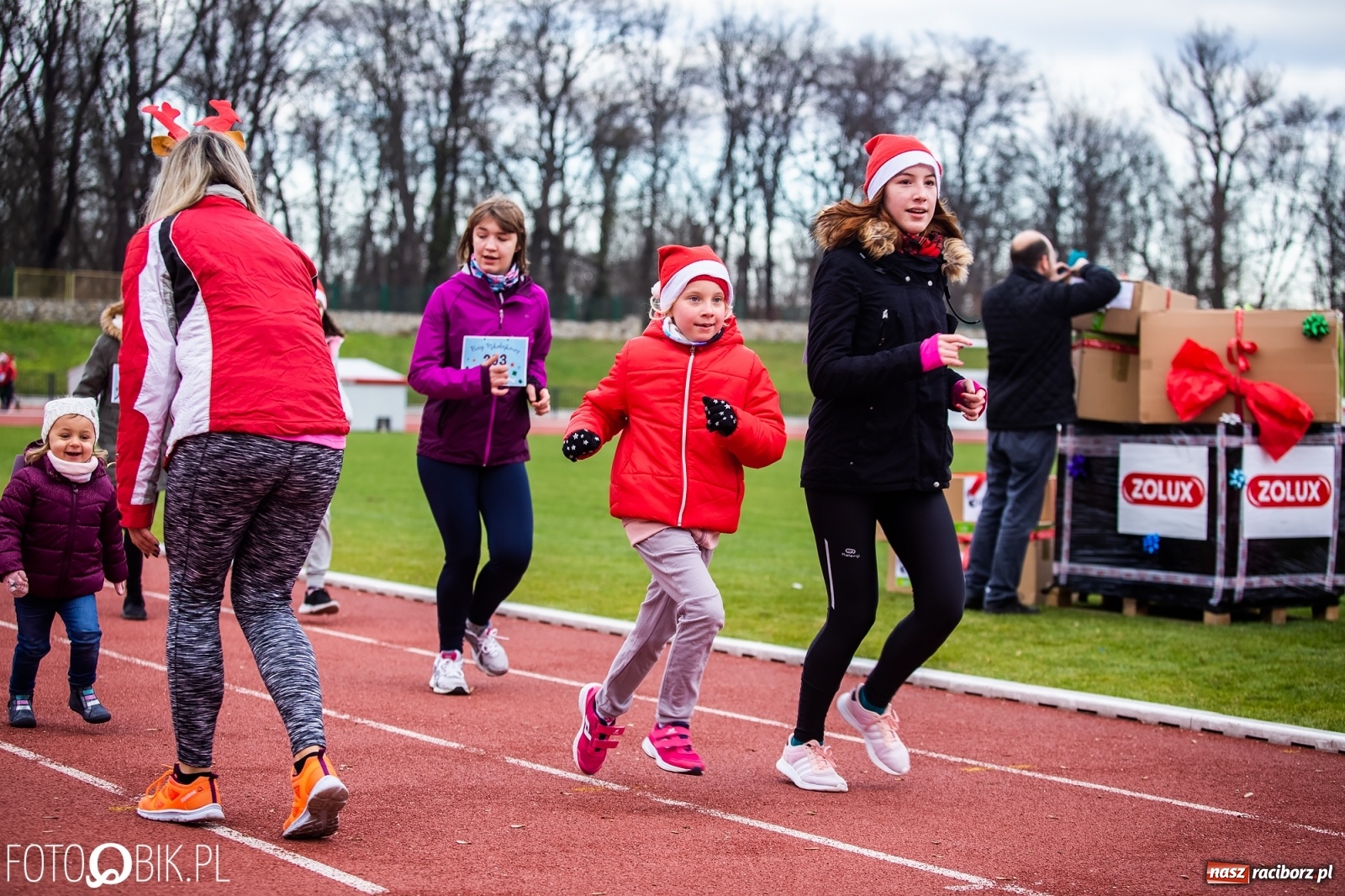 Zdjęcie w galerii na portalu naszraciborz.pl: Raciborski Bieg Mikołajkowy [FOTO i WIDEO] wiadomości z regionu