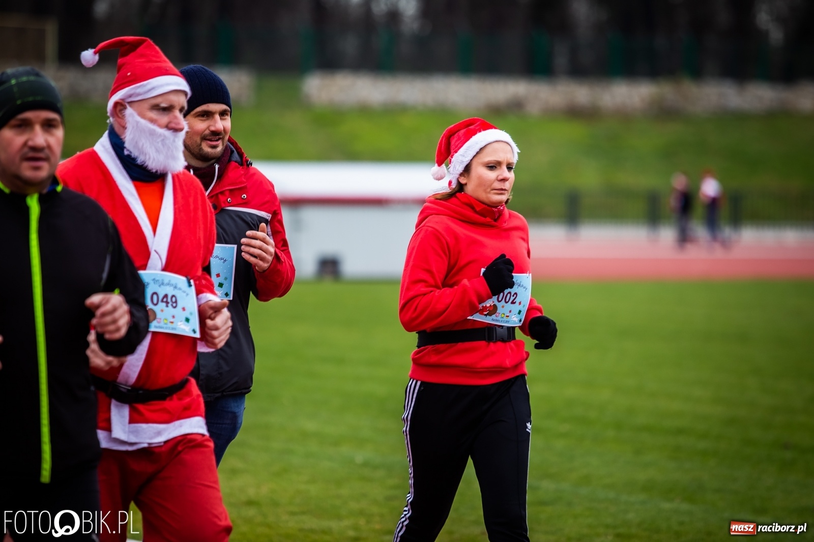 Zdjęcie w galerii na portalu naszraciborz.pl: Raciborski Bieg Mikołajkowy [FOTO i WIDEO] wiadomości z regionu