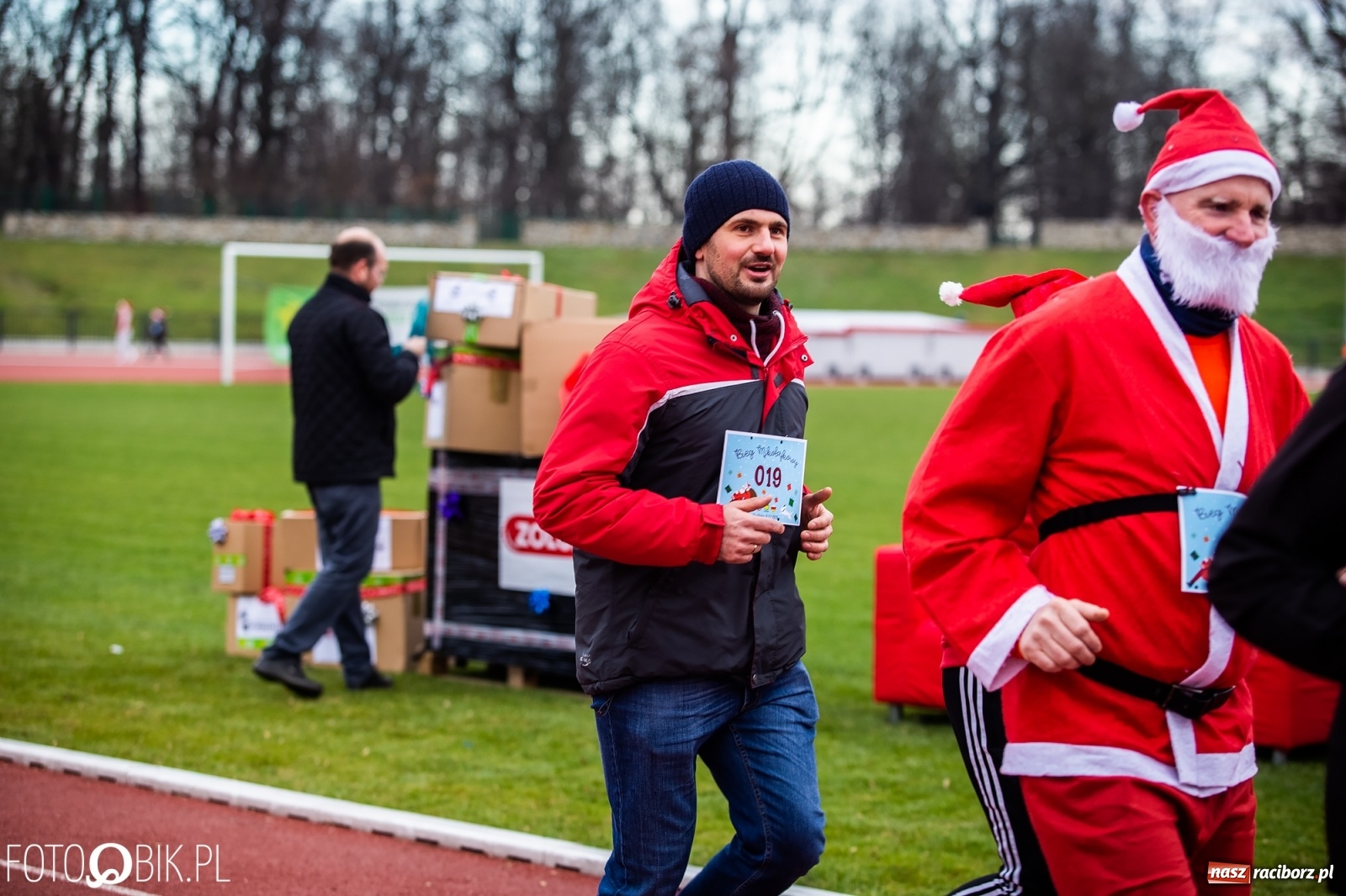 Zdjęcie w galerii na portalu naszraciborz.pl: Raciborski Bieg Mikołajkowy [FOTO i WIDEO] wiadomości z regionu