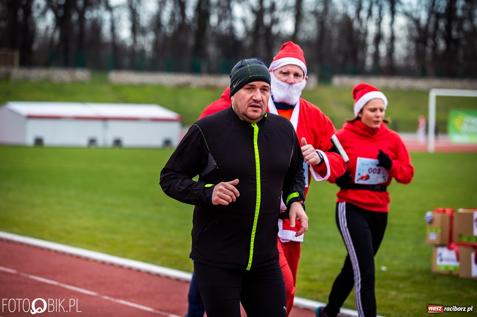 Zdjęcie w galerii na portalu naszraciborz.pl: Raciborski Bieg Mikołajkowy [FOTO i WIDEO] wiadomości z regionu