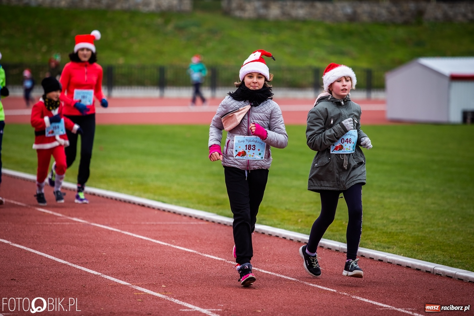 Zdjęcie w galerii na portalu naszraciborz.pl: Raciborski Bieg Mikołajkowy [FOTO i WIDEO] wiadomości z regionu