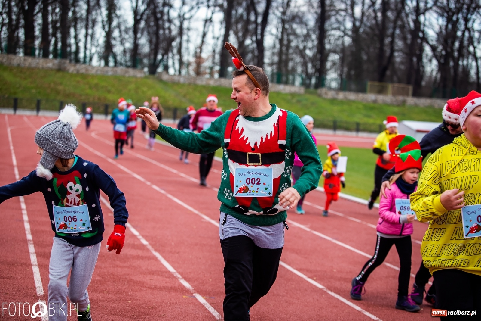 Zdjęcie w galerii na portalu naszraciborz.pl: Raciborski Bieg Mikołajkowy [FOTO i WIDEO] wiadomości z regionu