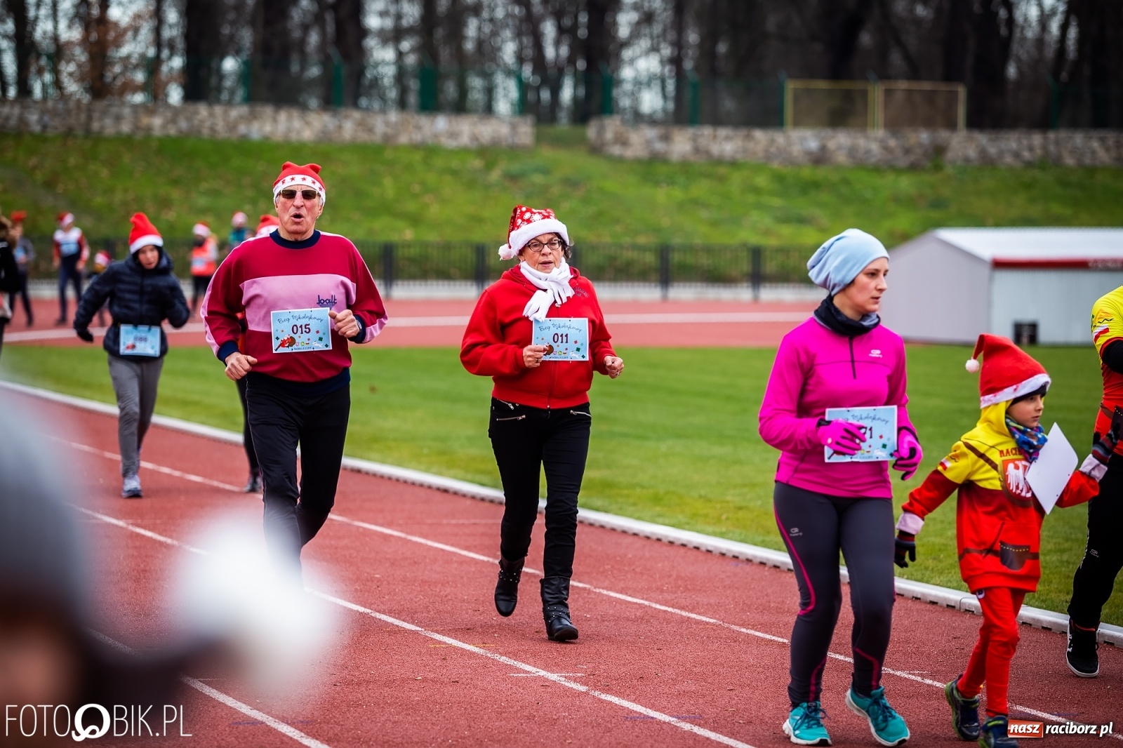 Zdjęcie w galerii na portalu naszraciborz.pl: Raciborski Bieg Mikołajkowy [FOTO i WIDEO] wiadomości z regionu