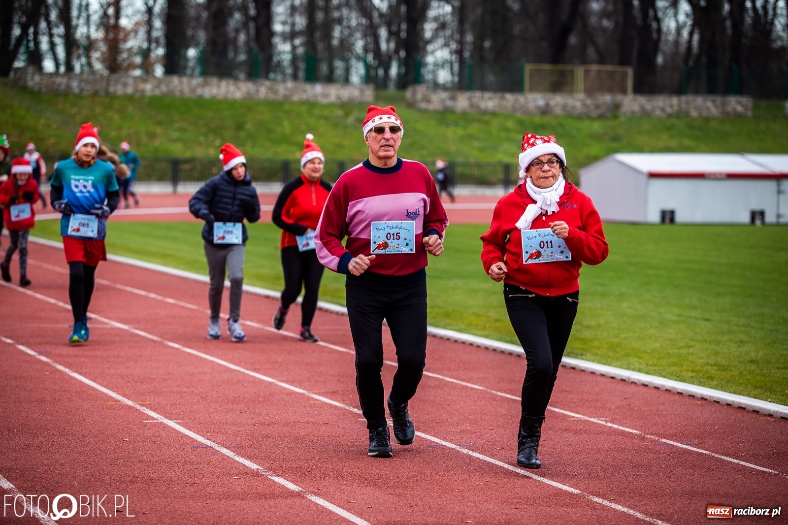 Zdjęcie w galerii na portalu naszraciborz.pl: Raciborski Bieg Mikołajkowy [FOTO i WIDEO] wiadomości z regionu