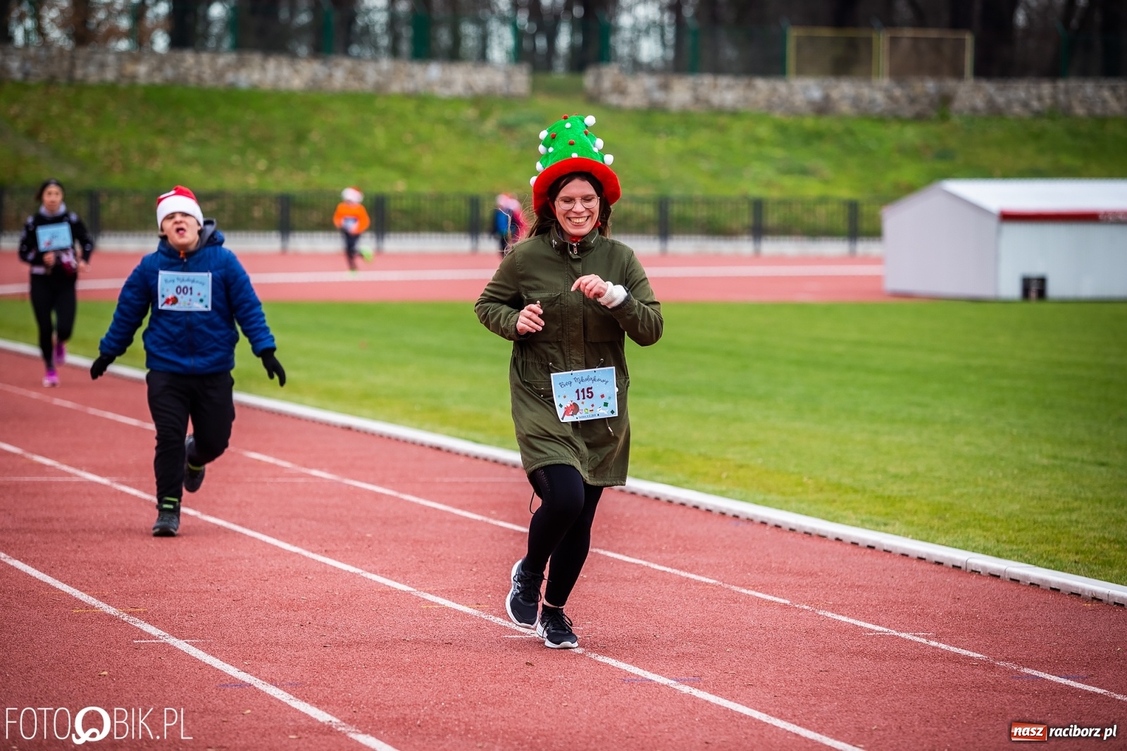 Zdjęcie w galerii na portalu naszraciborz.pl: Raciborski Bieg Mikołajkowy [FOTO i WIDEO] wiadomości z regionu
