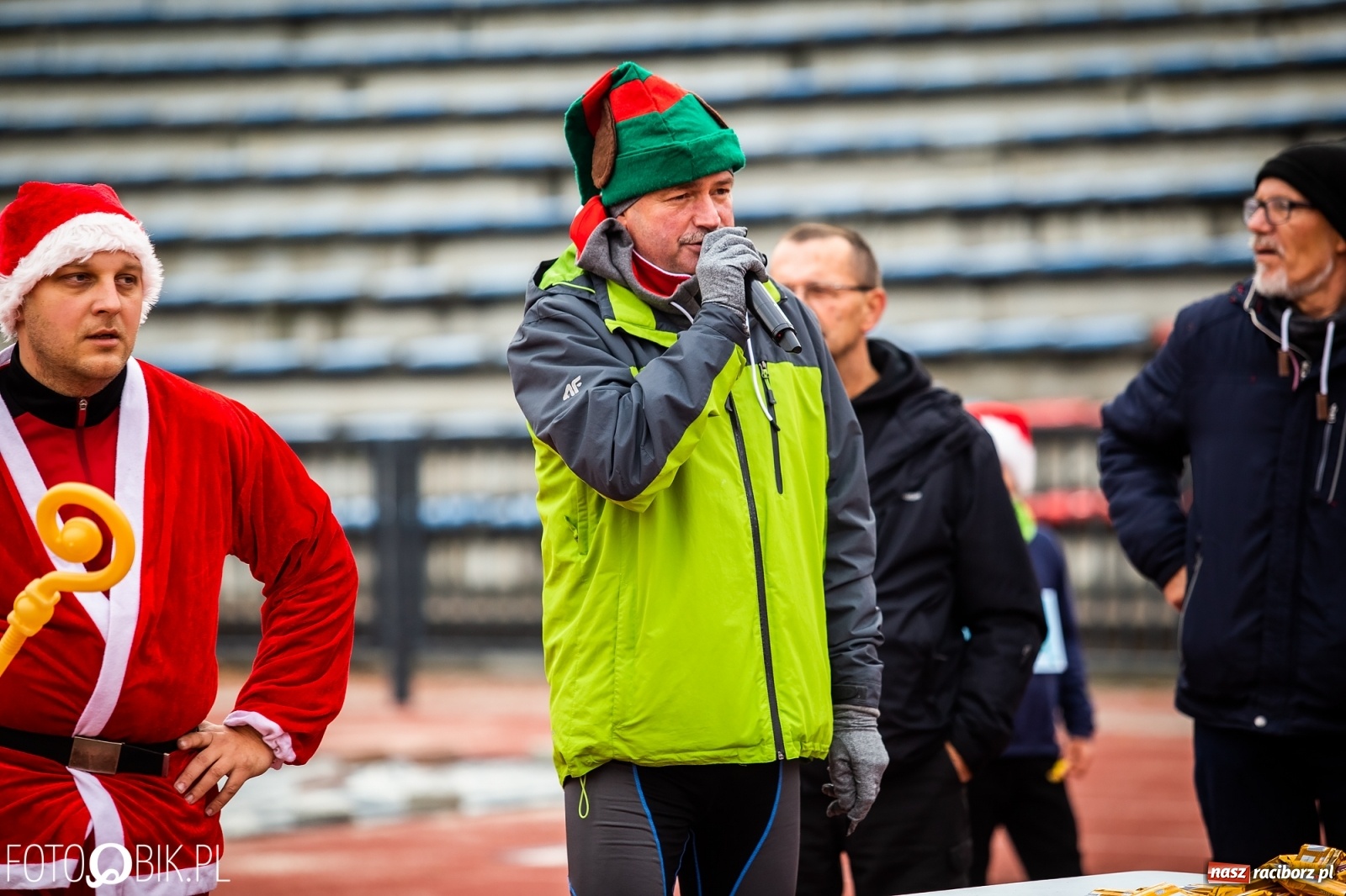 Zdjęcie w galerii na portalu naszraciborz.pl: Raciborski Bieg Mikołajkowy [FOTO i WIDEO] wiadomości z regionu
