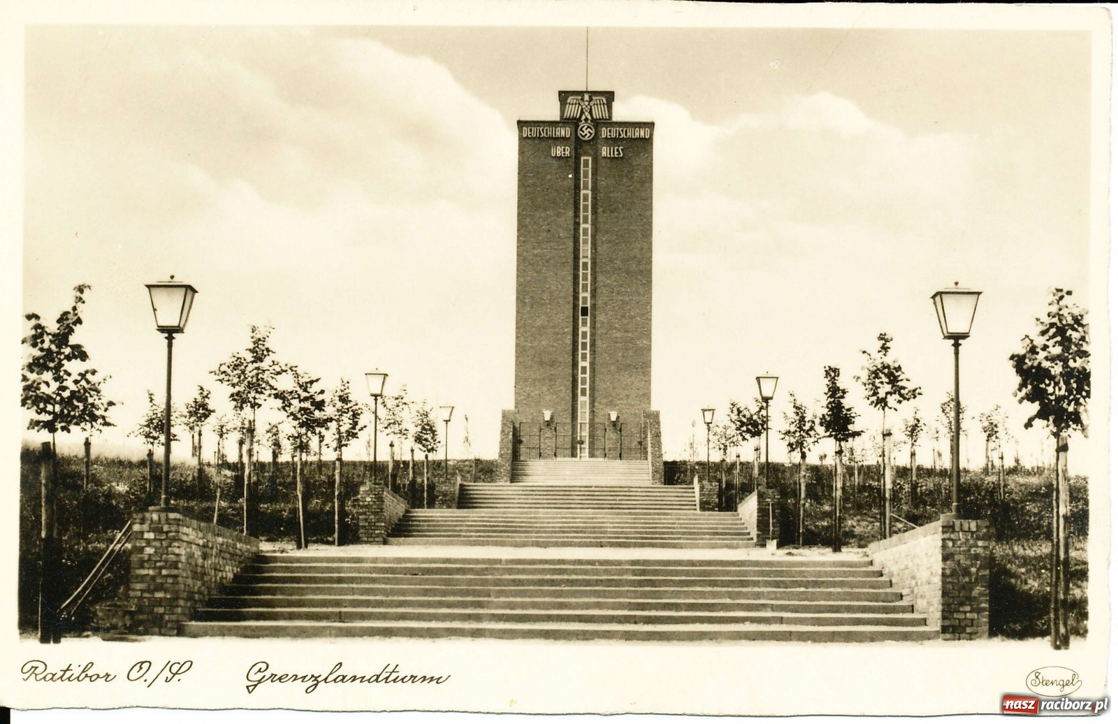 Zdjęcie w galerii na portalu naszraciborz.pl: III Rzesza w Raciborzu. Tajemnice wieży ciśnień [FOTO i WIDEO] wiadomości z regionu