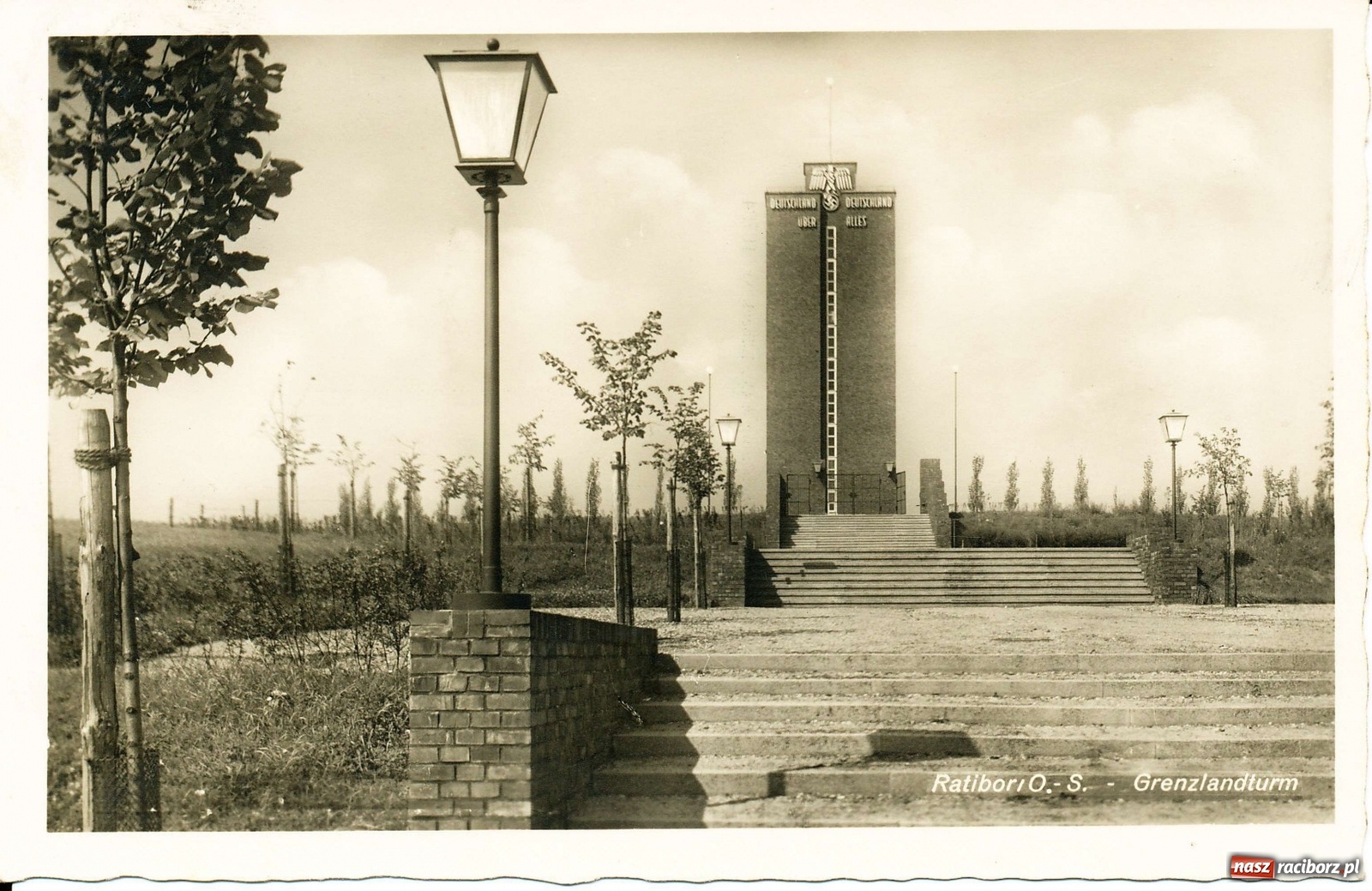 Zdjęcie w galerii na portalu naszraciborz.pl: III Rzesza w Raciborzu. Tajemnice wieży ciśnień [FOTO i WIDEO] wiadomości z regionu