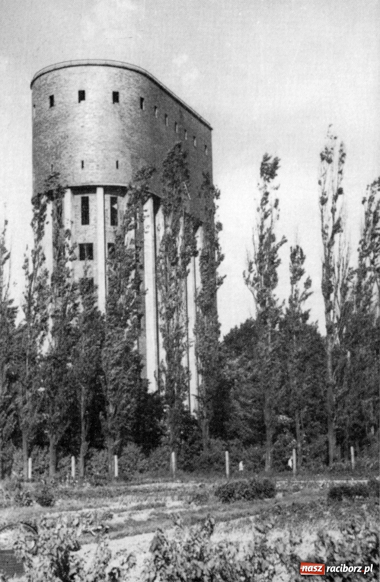 Zdjęcie w galerii na portalu naszraciborz.pl: III Rzesza w Raciborzu. Tajemnice wieży ciśnień [FOTO i WIDEO] wiadomości z regionu