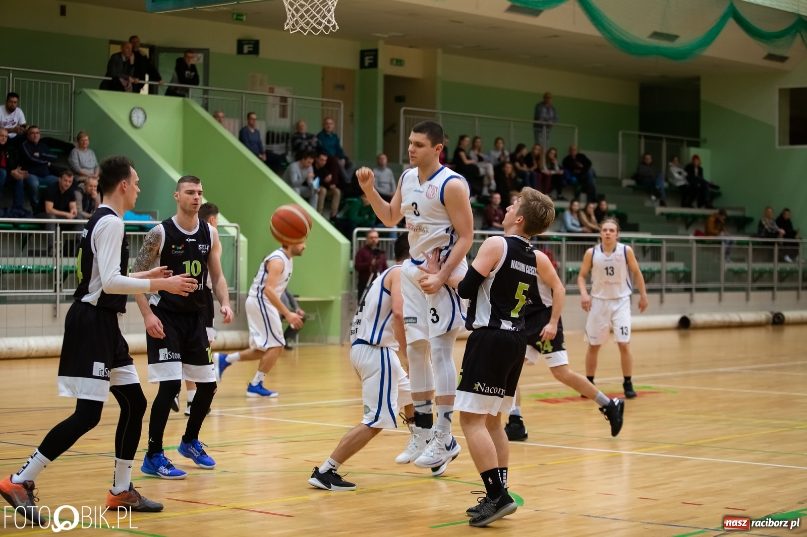 Zdjęcie w galerii na portalu naszraciborz.pl: Wyrównany bój raciborskiej Ofensywy [FOTO i WIDEO] wiadomości z regionu