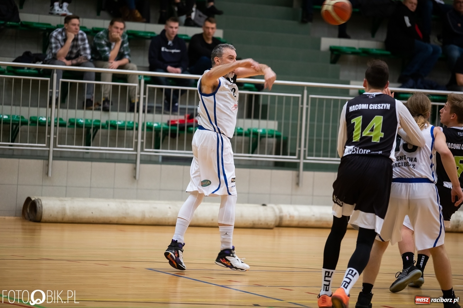 Zdjęcie w galerii na portalu naszraciborz.pl: Wyrównany bój raciborskiej Ofensywy [FOTO i WIDEO] wiadomości z regionu