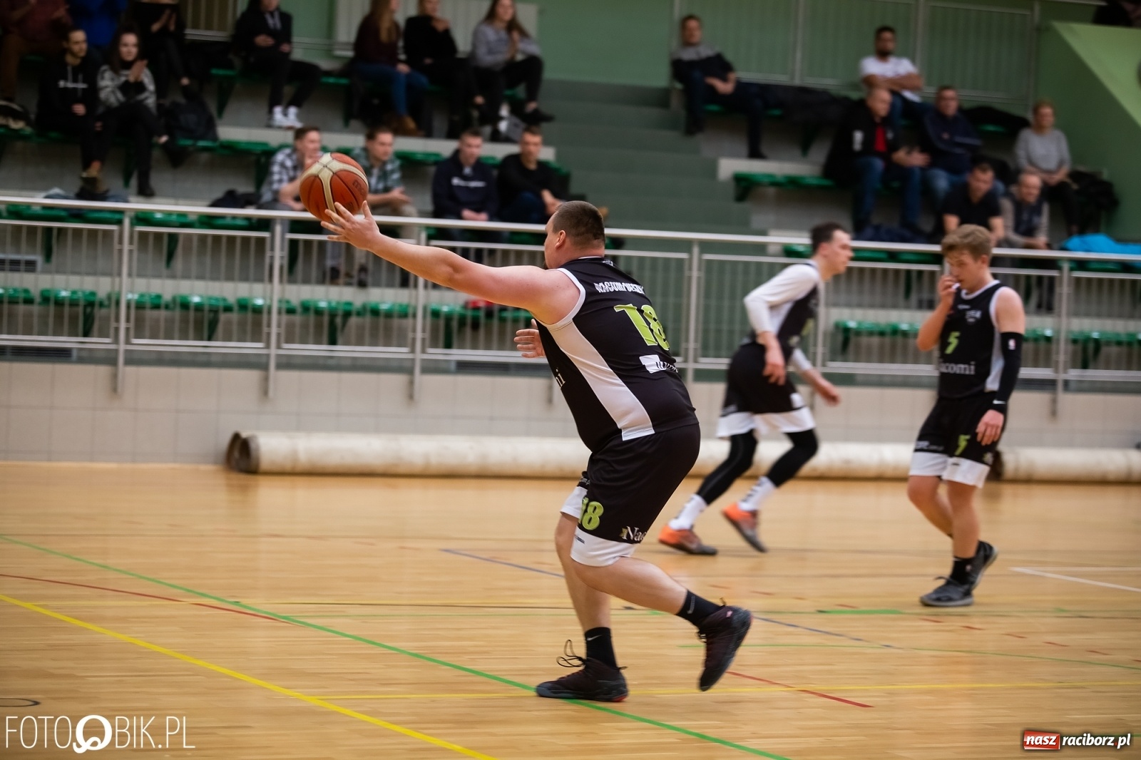 Zdjęcie w galerii na portalu naszraciborz.pl: Wyrównany bój raciborskiej Ofensywy [FOTO i WIDEO] wiadomości z regionu