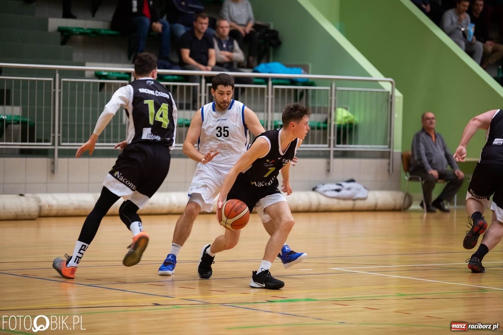 Zdjęcie w galerii na portalu naszraciborz.pl: Wyrównany bój raciborskiej Ofensywy [FOTO i WIDEO] wiadomości z regionu