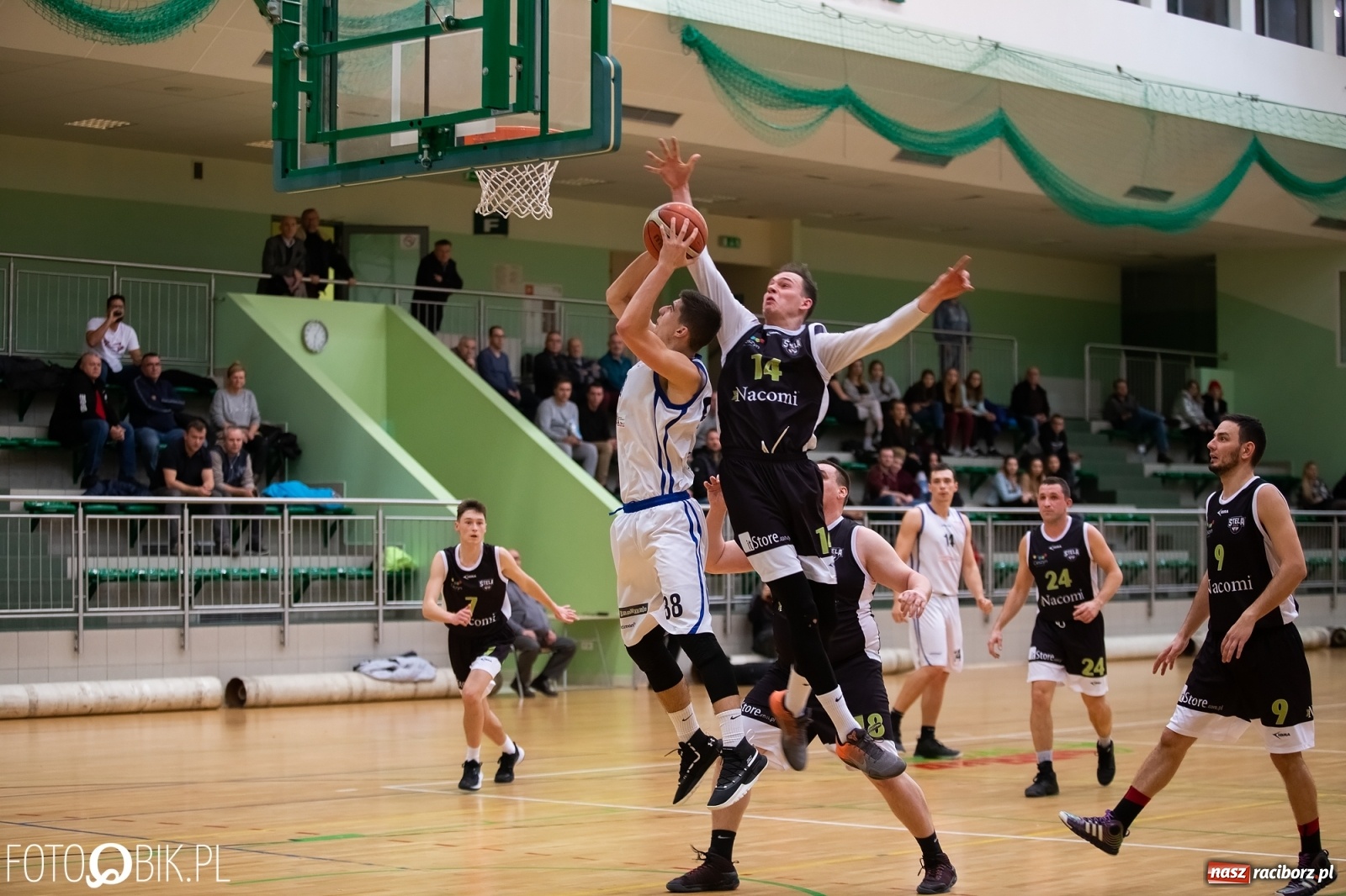 Zdjęcie w galerii na portalu naszraciborz.pl: Wyrównany bój raciborskiej Ofensywy [FOTO i WIDEO] wiadomości z regionu