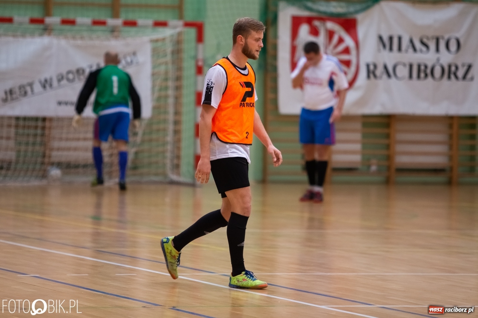Zdjęcie w galerii na portalu naszraciborz.pl: HLPN. Niedziela z futsalem w Arenie Rafako wiadomości z regionu