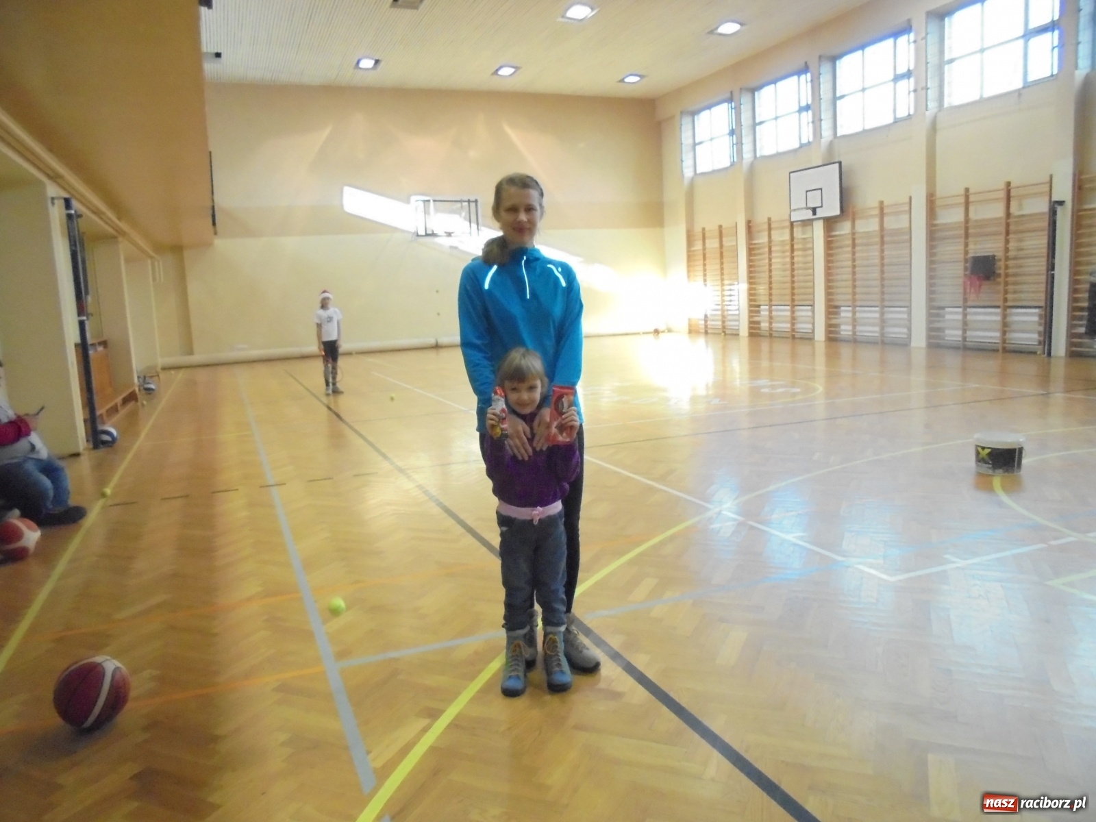 Zdjęcie w galerii na portalu naszraciborz.pl: Sportowe Mikołajki z TKKF Rafako wiadomości z regionu