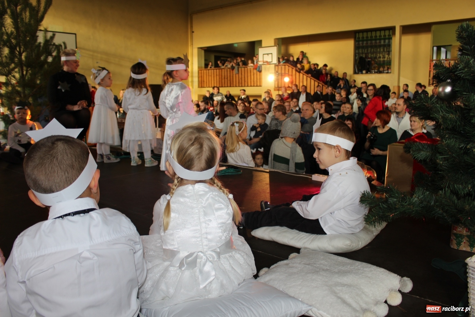 Zdjęcie w galerii na portalu naszraciborz.pl: Nędza. Charytatywny kiermasz ze zdwojoną siłą wiadomości z regionu