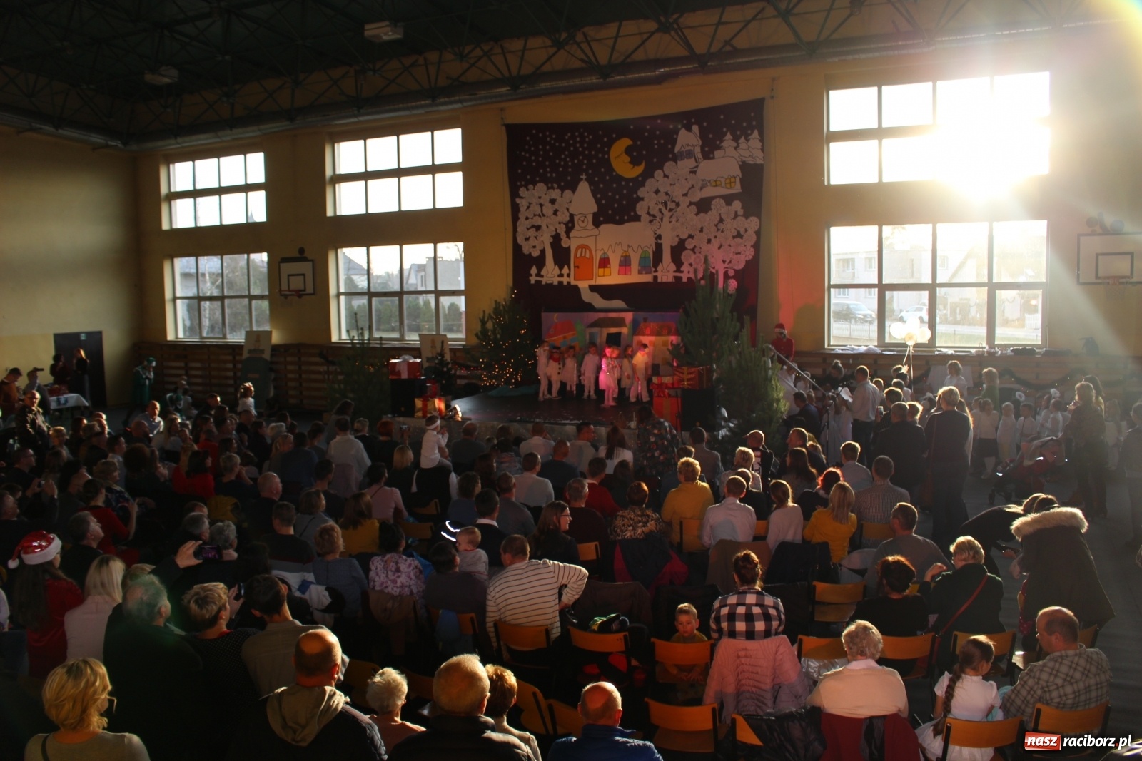 Zdjęcie w galerii na portalu naszraciborz.pl: Nędza. Charytatywny kiermasz ze zdwojoną siłą wiadomości z regionu