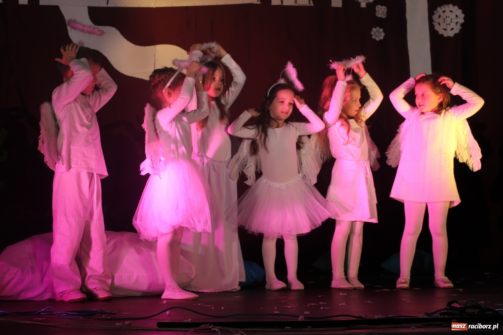 Zdjęcie w galerii na portalu naszraciborz.pl: Nędza. Charytatywny kiermasz ze zdwojoną siłą wiadomości z regionu