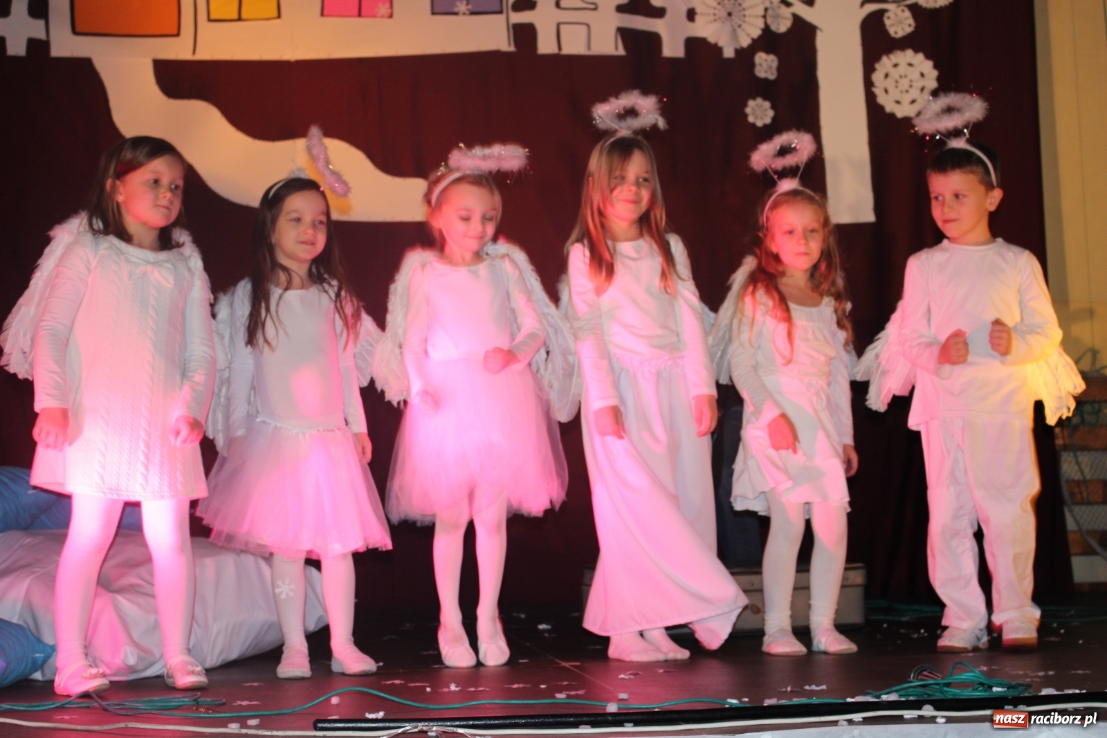 Zdjęcie w galerii na portalu naszraciborz.pl: Nędza. Charytatywny kiermasz ze zdwojoną siłą wiadomości z regionu