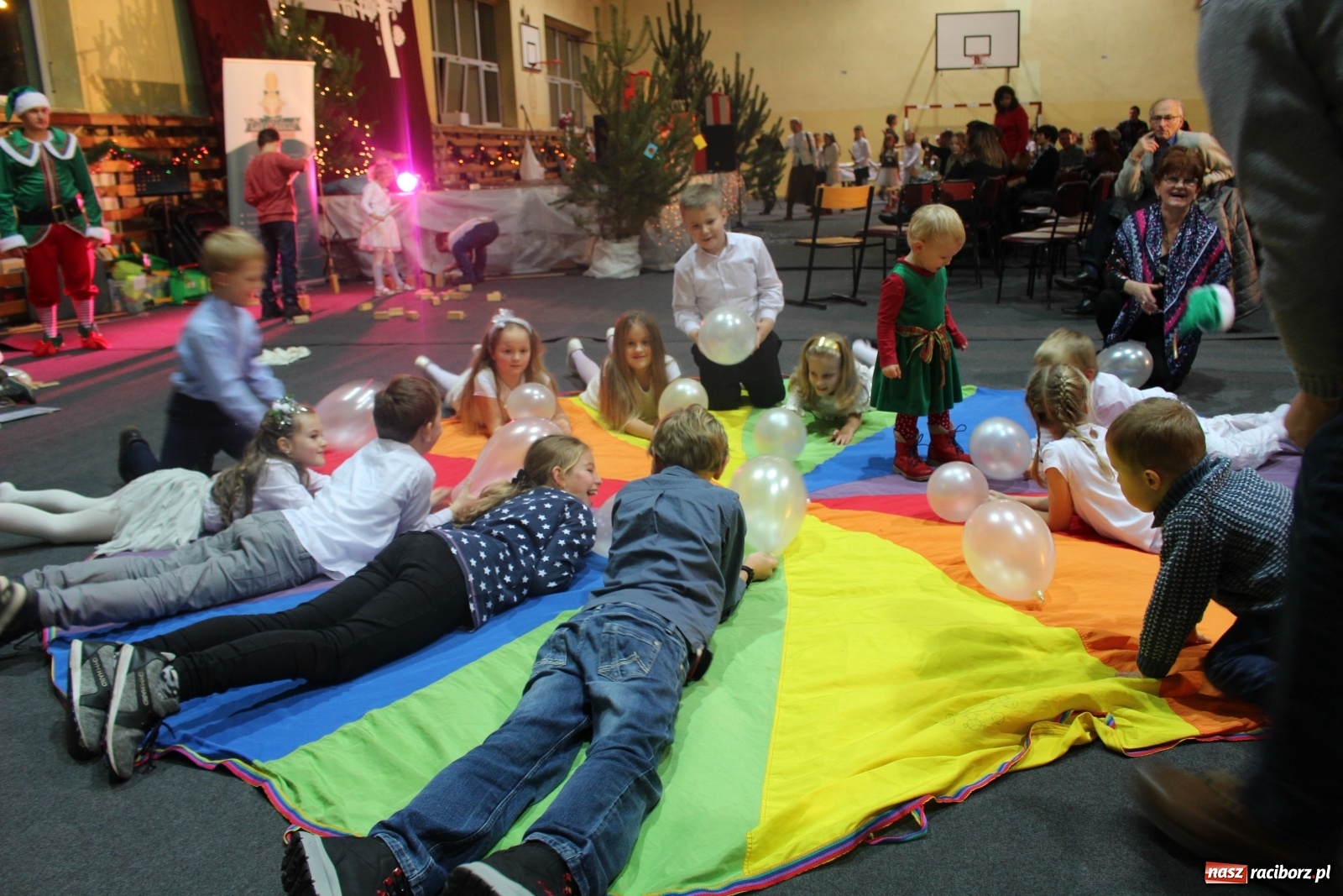 Zdjęcie w galerii na portalu naszraciborz.pl: Nędza. Charytatywny kiermasz ze zdwojoną siłą wiadomości z regionu