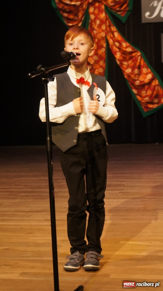 Zdjęcie w galerii na portalu naszraciborz.pl: Frelki z SP 18 wyśpiewały zwycięstwo wiadomości z regionu