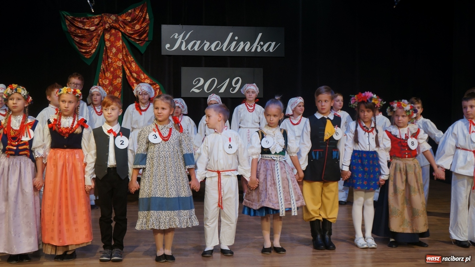 Zdjęcie w galerii na portalu naszraciborz.pl: Frelki z SP 18 wyśpiewały zwycięstwo wiadomości z regionu