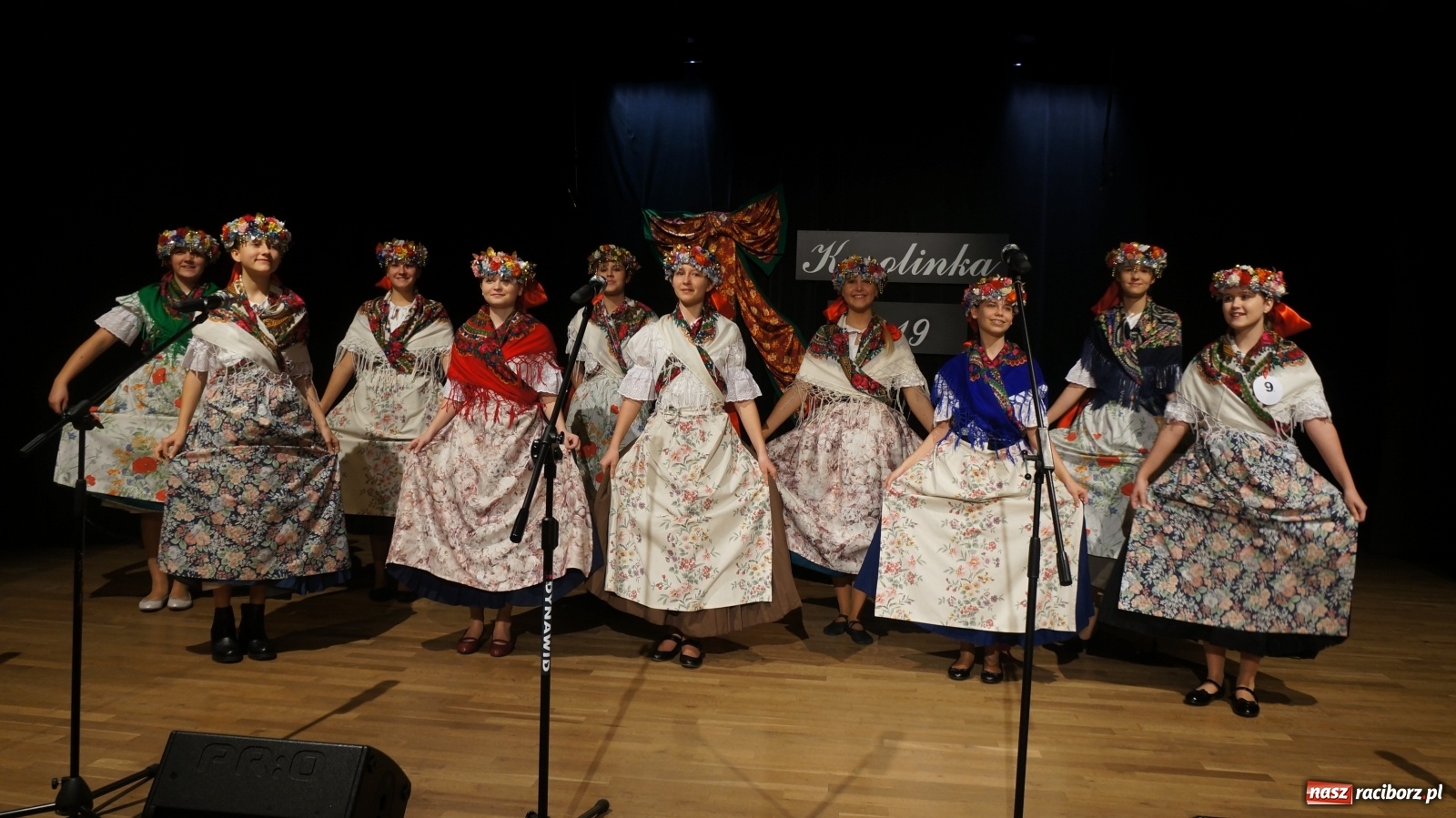 Zdjęcie w galerii na portalu naszraciborz.pl: Frelki z SP 18 wyśpiewały zwycięstwo wiadomości z regionu