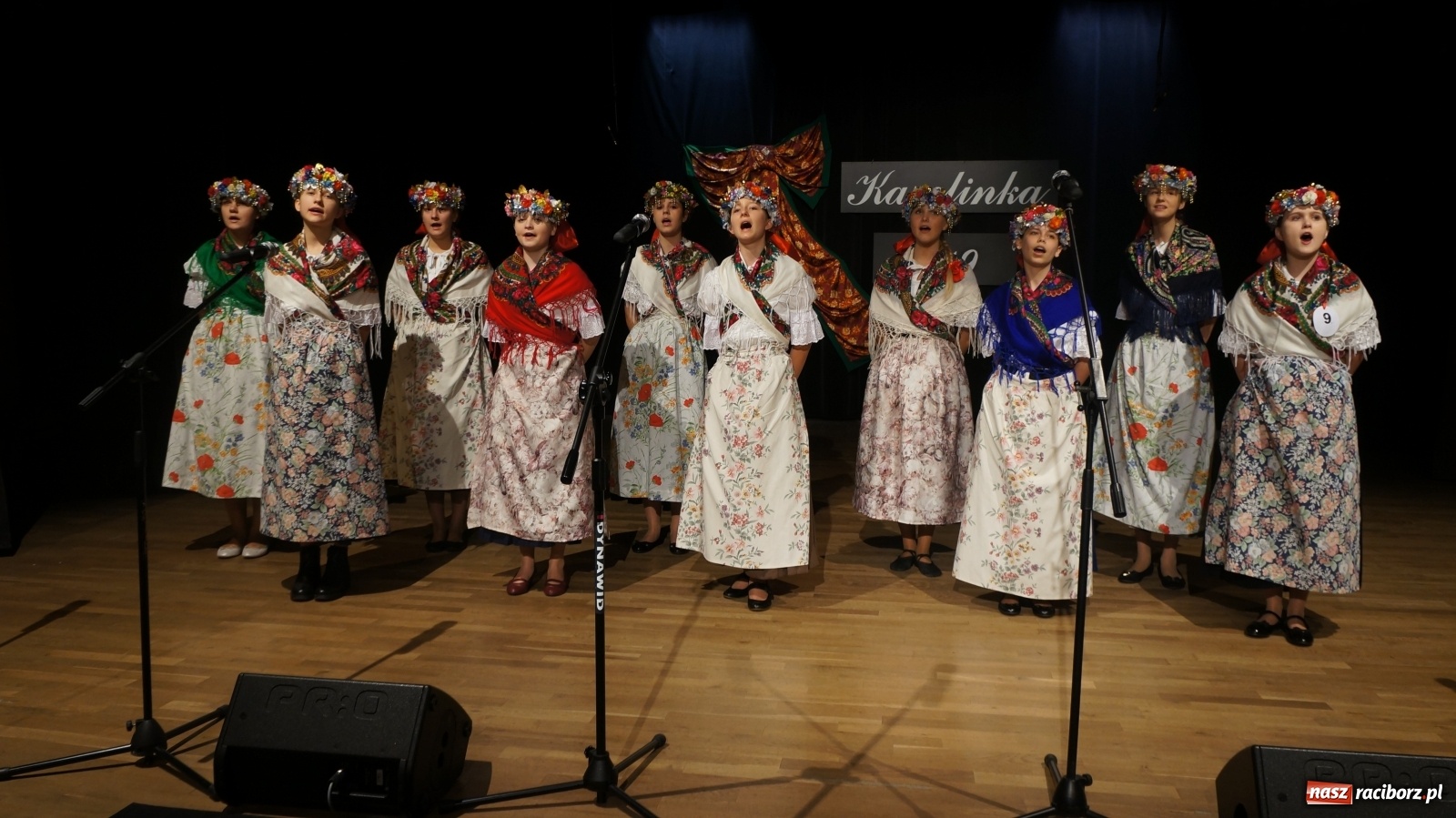 Zdjęcie w galerii na portalu naszraciborz.pl: Frelki z SP 18 wyśpiewały zwycięstwo wiadomości z regionu
