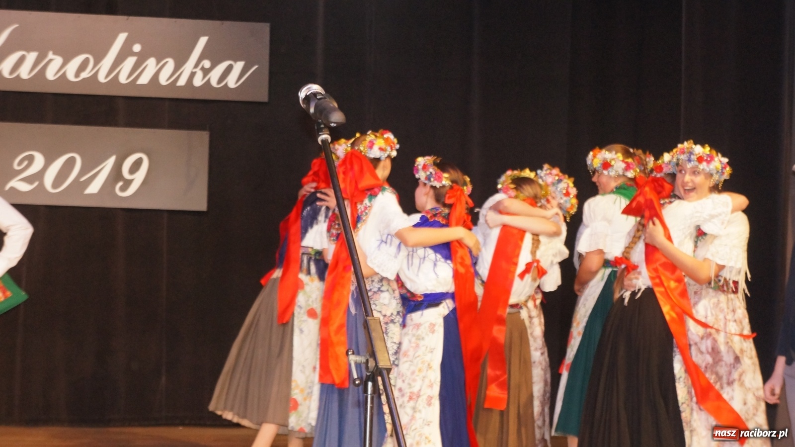 Zdjęcie w galerii na portalu naszraciborz.pl: Frelki z SP 18 wyśpiewały zwycięstwo wiadomości z regionu