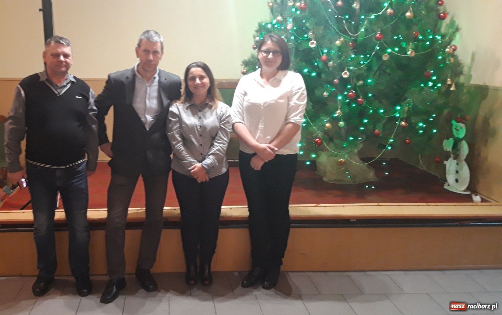 Zdjęcie w galerii na portalu naszraciborz.pl: Spotkanie autorskie z Henrykiem Postawką w Jankowicach wiadomości z regionu