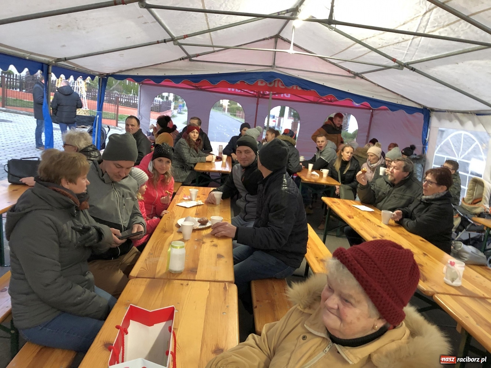 Zdjęcie w galerii na portalu naszraciborz.pl: Świąteczne klimaty w Bolesławiu wiadomości z regionu