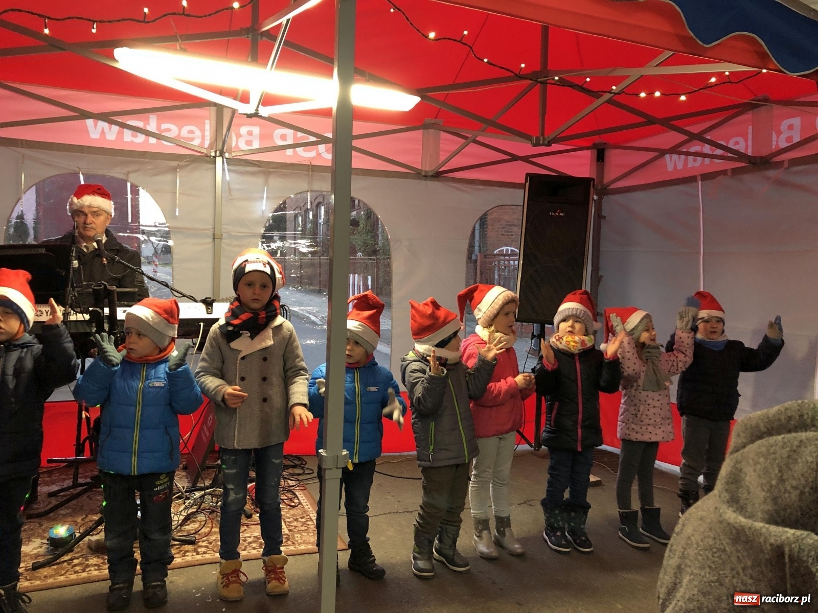 Zdjęcie w galerii na portalu naszraciborz.pl: Świąteczne klimaty w Bolesławiu wiadomości z regionu